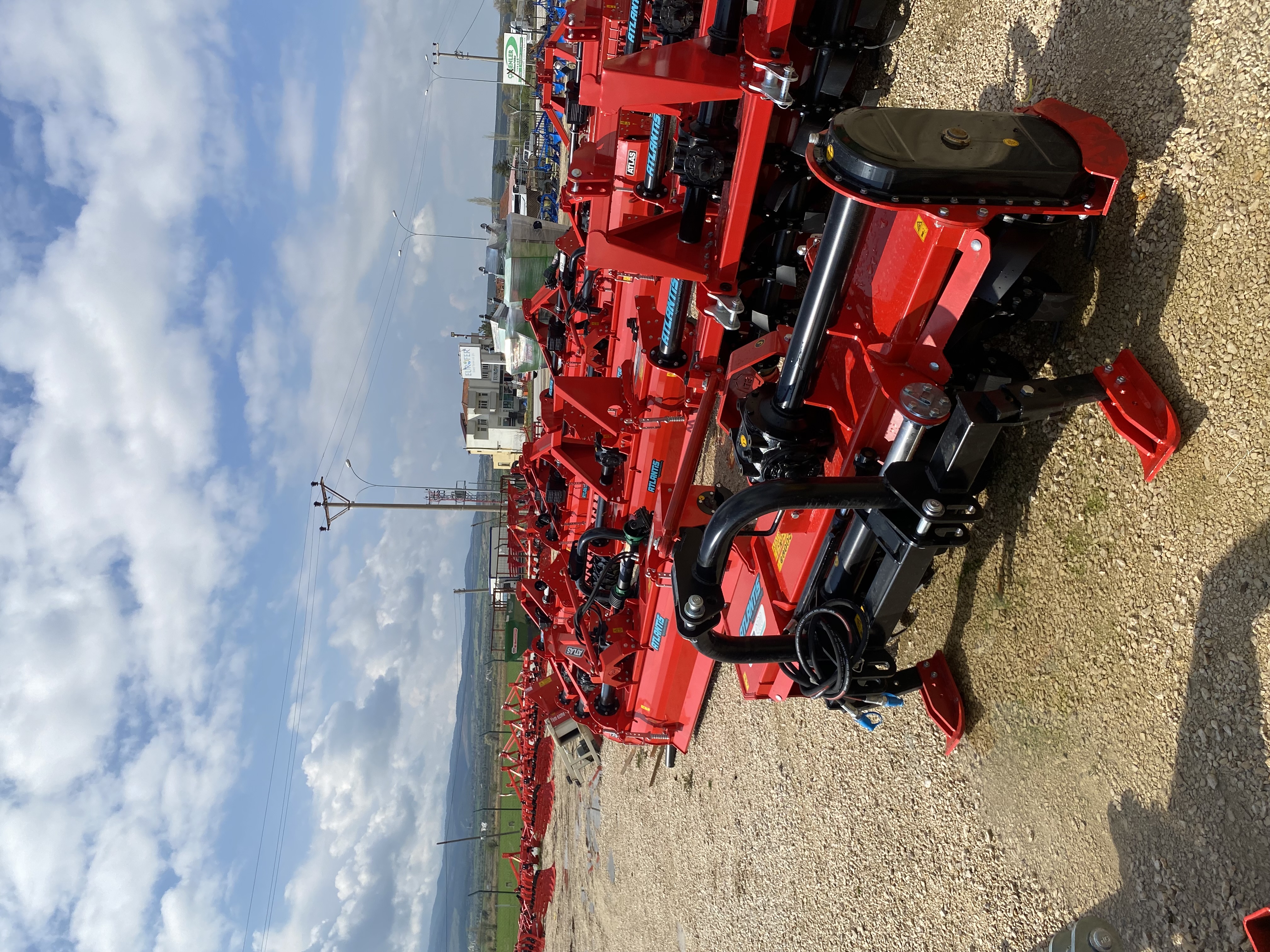 ATLANTİS 2100 HİDROLİK KAYDIRMALI ROTOVATÖR