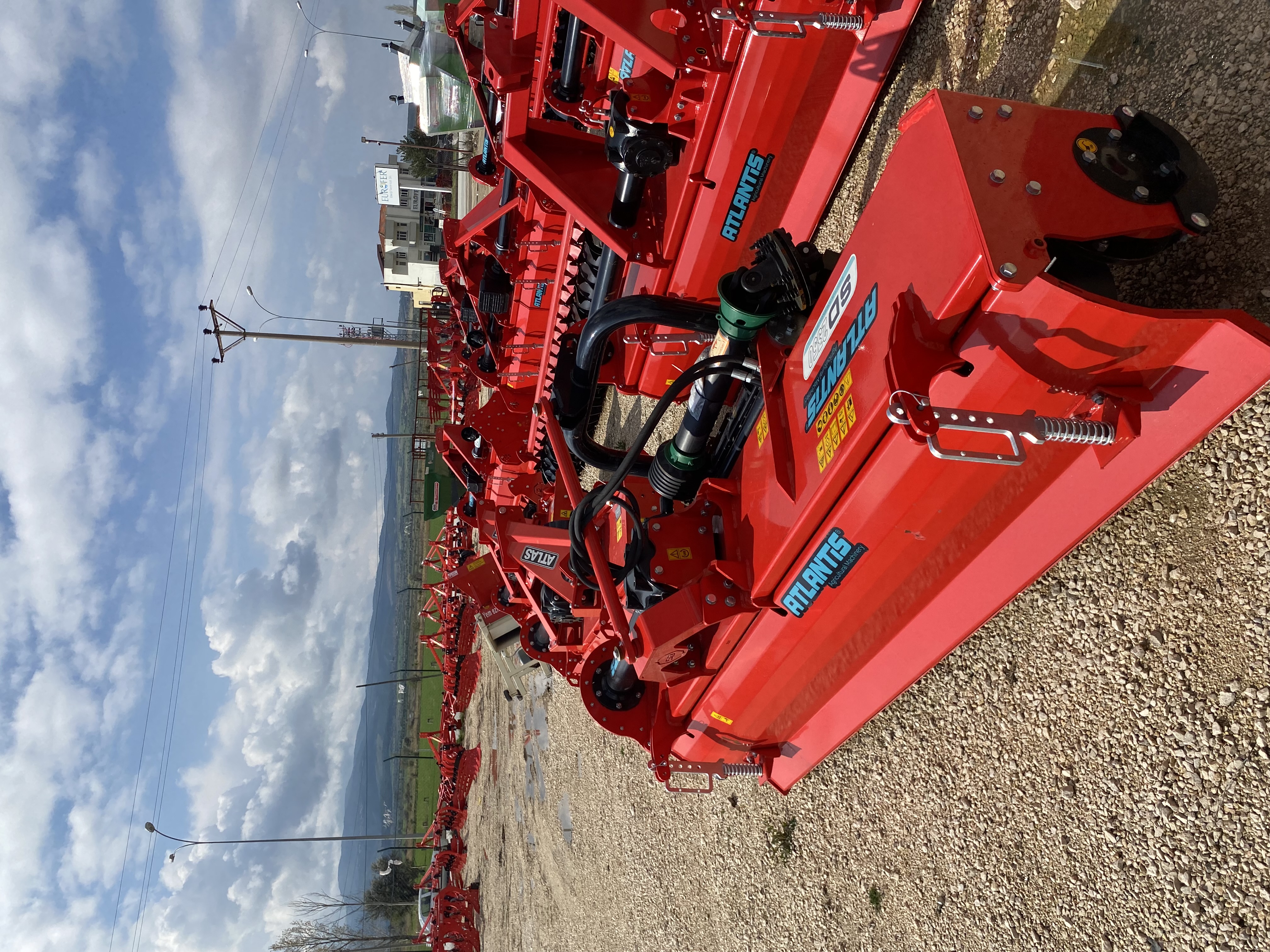 ATLANTİS 2/35 HİDROLİK KAYDIRMALI ROTOVATÖR